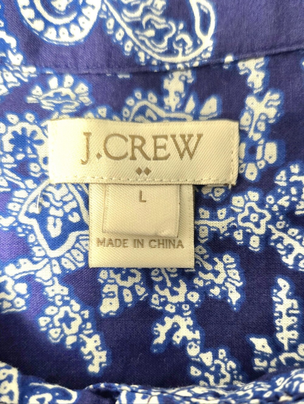 J. Crew Paisley Print button down shirt. Blue/white. Size Large - Picture 11 of 12